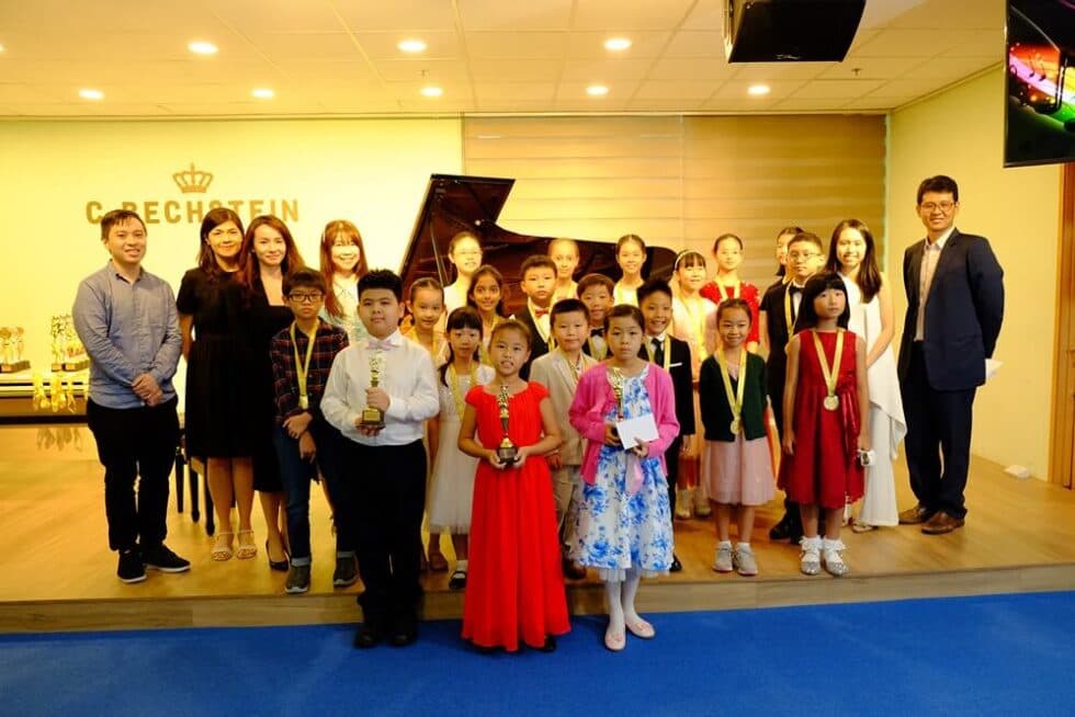 The Happy Pianist gallery 2